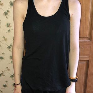 Black razor back tank